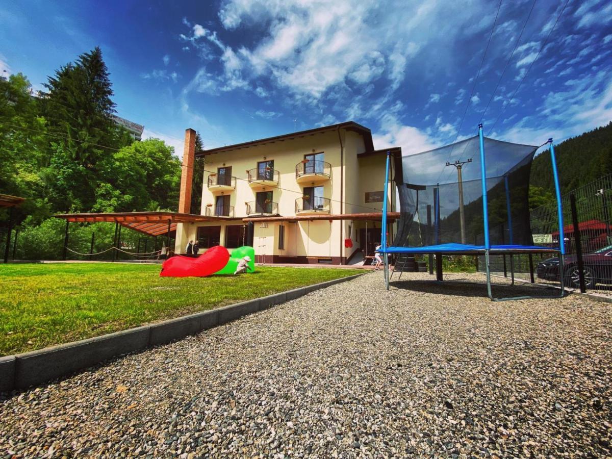 Maison Platanus Voineasa Exterior foto